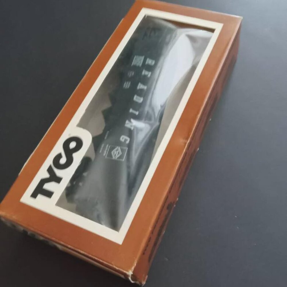 TYCO Hopper Car Non-Operating Reading Ho Scale with Box (No.344A) Train